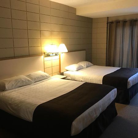 פורט הארדי Airport Inn מראה חיצוני תמונה
