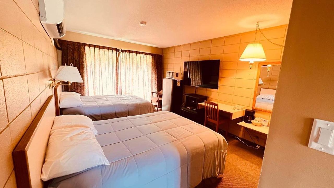 פורט הארדי Airport Inn מראה חיצוני תמונה